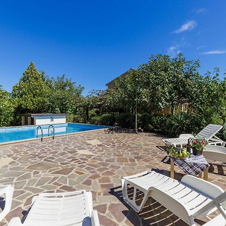Holiday Home Edi - Roj433 By Interhome Zminj Bagian luar foto